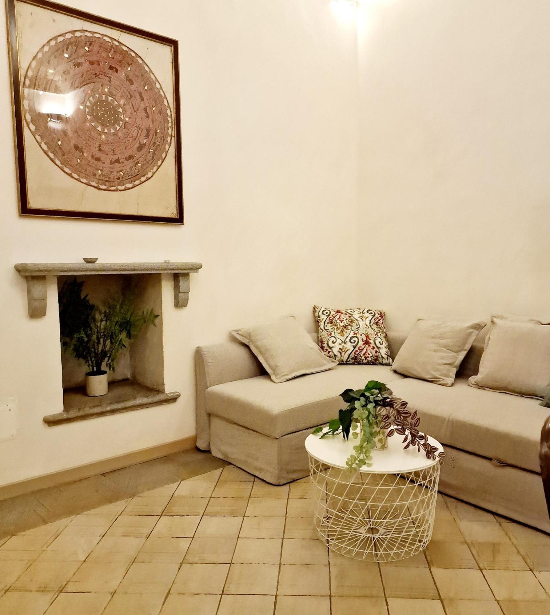 Elegante Appartamento In Centro. Торино Екстериор снимка